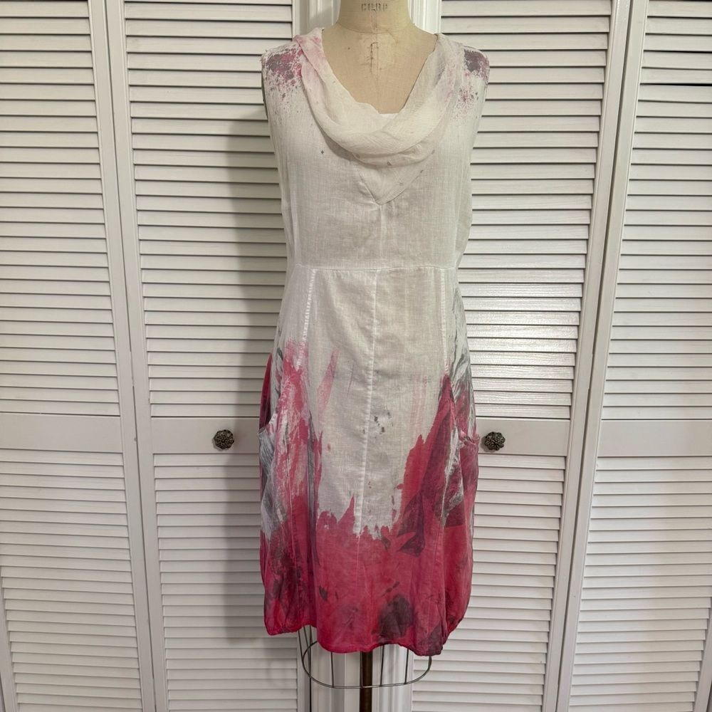 Elegant White, Pink and Gray Sleeveless Dress